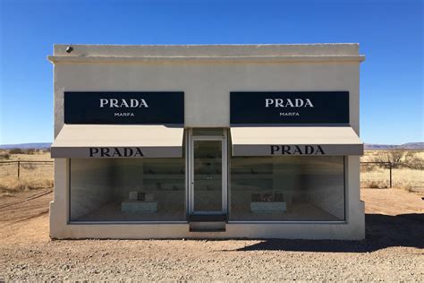 prada marfa explained|Prada marfa location.